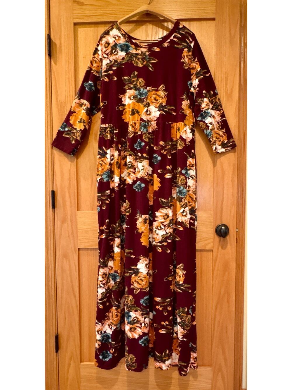 Plus Size Floral Maxi Dress Size 4X Maroon Boho Flowy Stretch Comfy Dressy